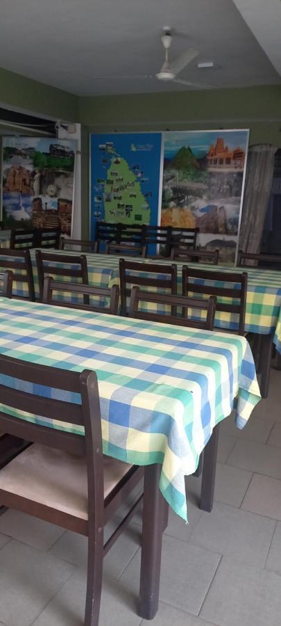 Ocean View Tourist Guest House At Negombo Beach Near The Airport Luaran gambar